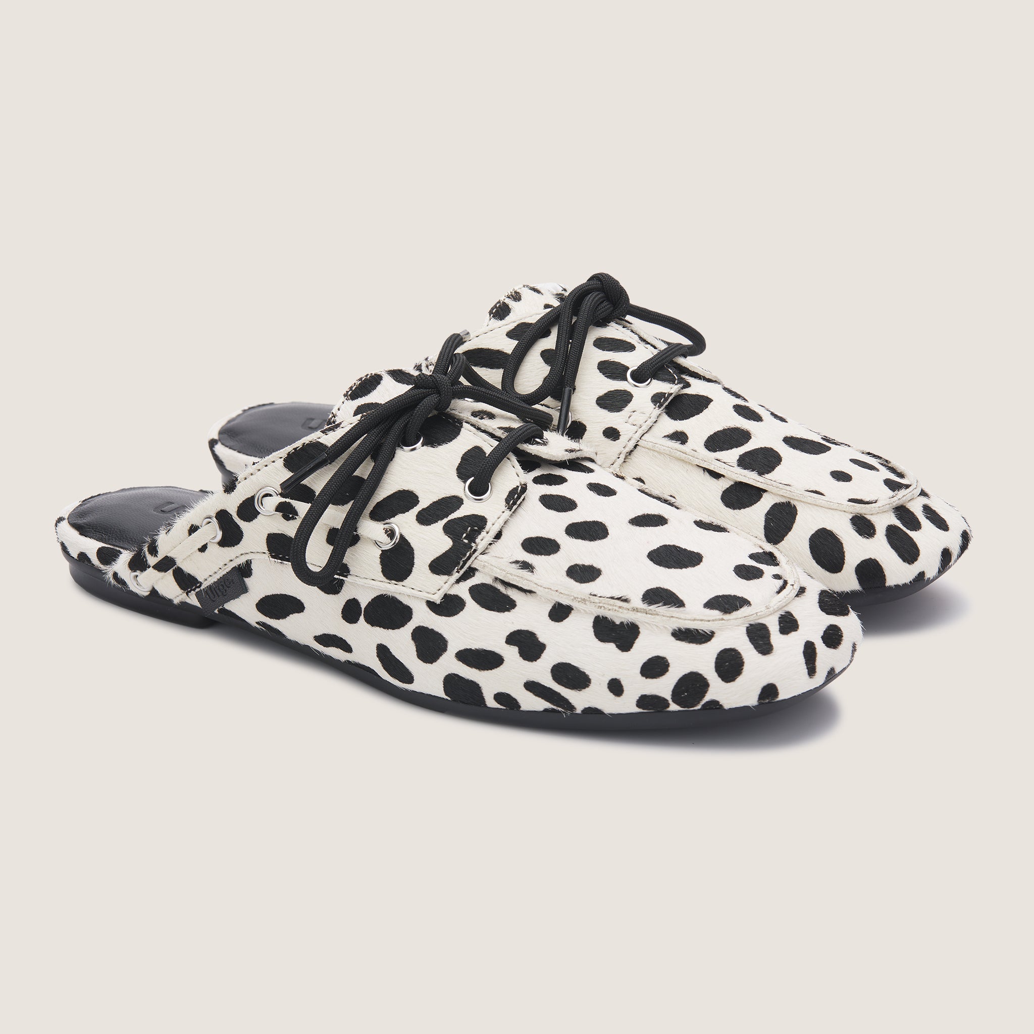 Seaside Mule - Dalmo Pony